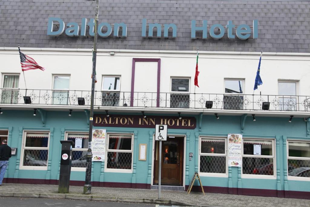 Dalton Inn Hotel Claremorris Kültér fotó